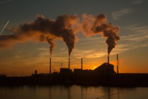 Impacts de la Pollution et du Climat sur la Santé Environnementale